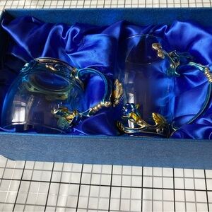 Elegant Blue and Gold Glass Mugs Set